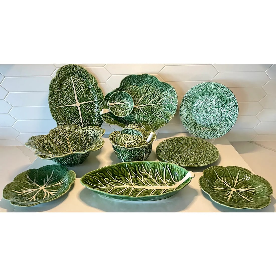 Vintage Portuguese Bordallo Pinheiro Cabbage Ware Serving Shallow Bowl Dish - 8
