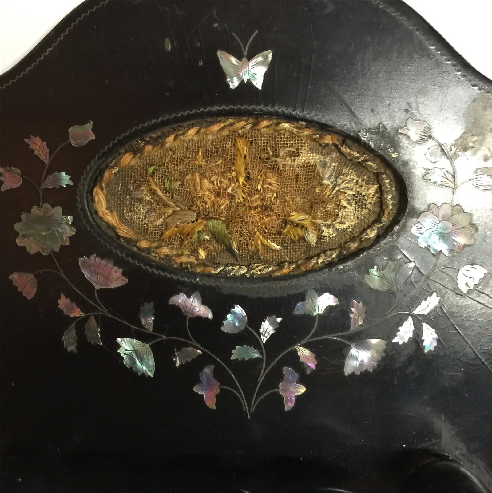 Folk Art Wall Rack Mother of Pearl and Embroidery - 7