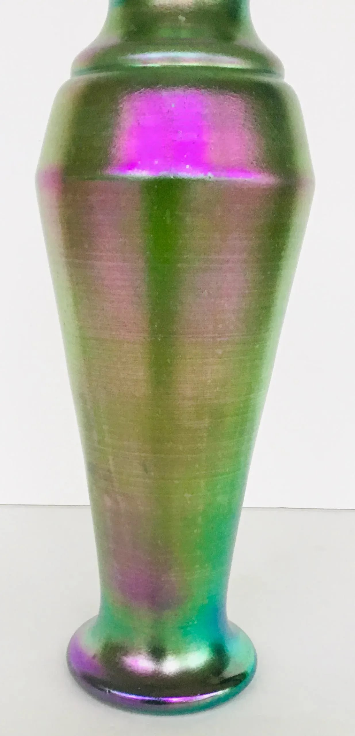 Vintage 1930's Green Iridescent Kralik Czech Art Glass Vase - 2