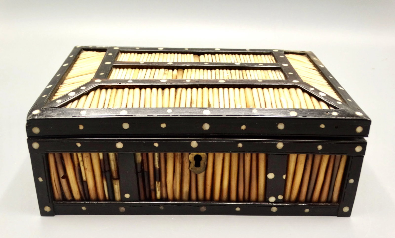 Antique British Colonial Porcupine Quill Box - 5
