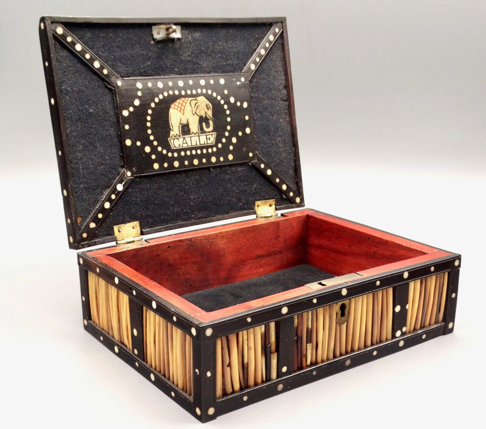 Antique British Colonial Porcupine Quill Box - 6