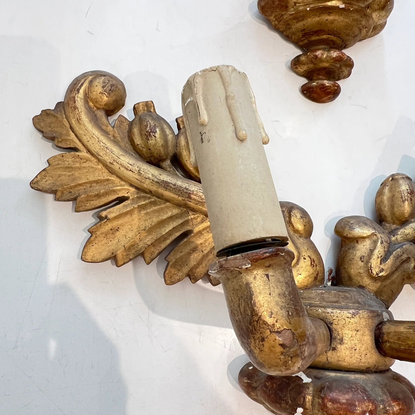 19th Century French Pair of Charles X Gilded Wood Antique Sconces - 5