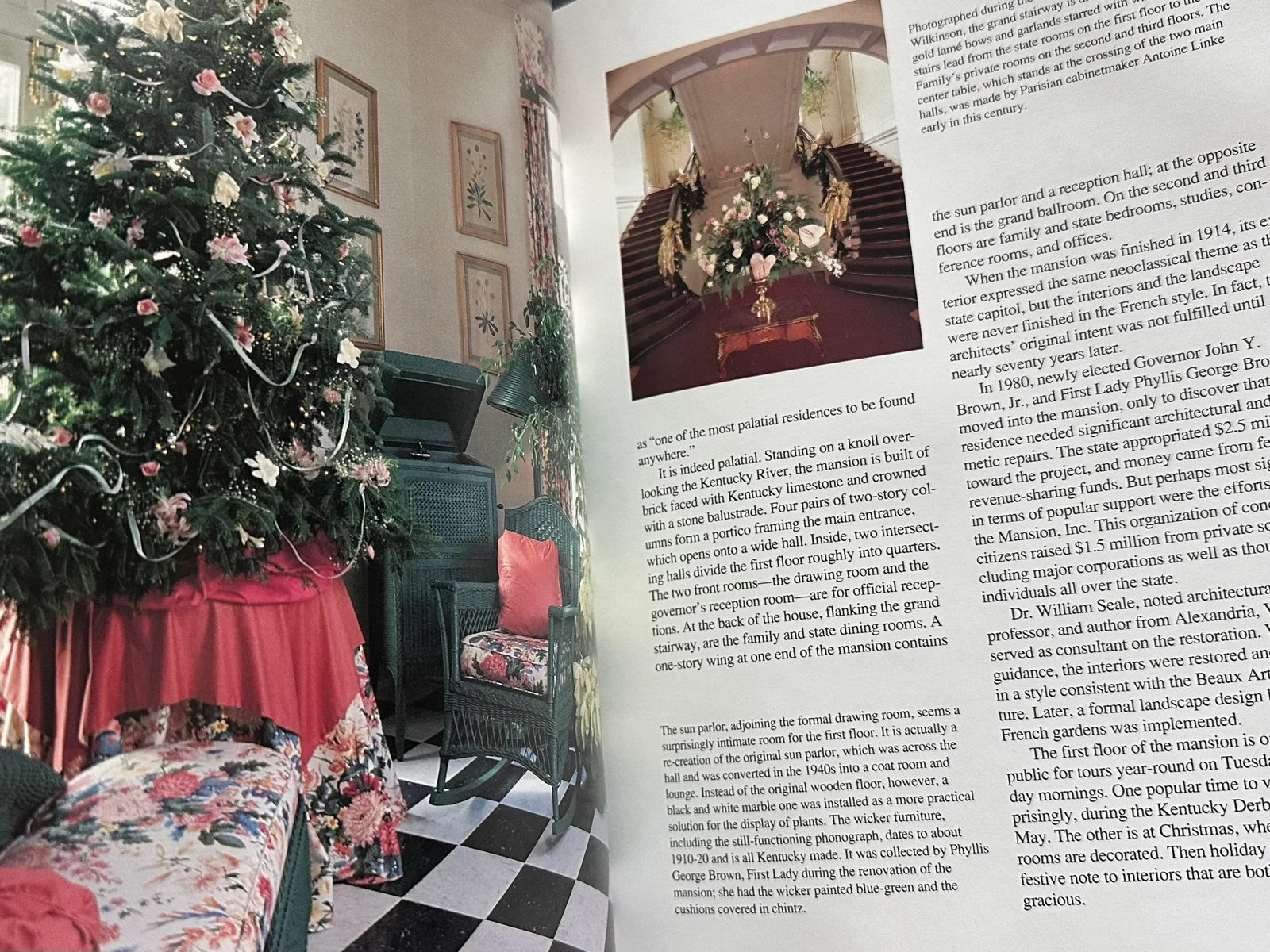 Vintage 1991 Dark Green & Gold "Holiday Homes" Coffee Table Book - 12