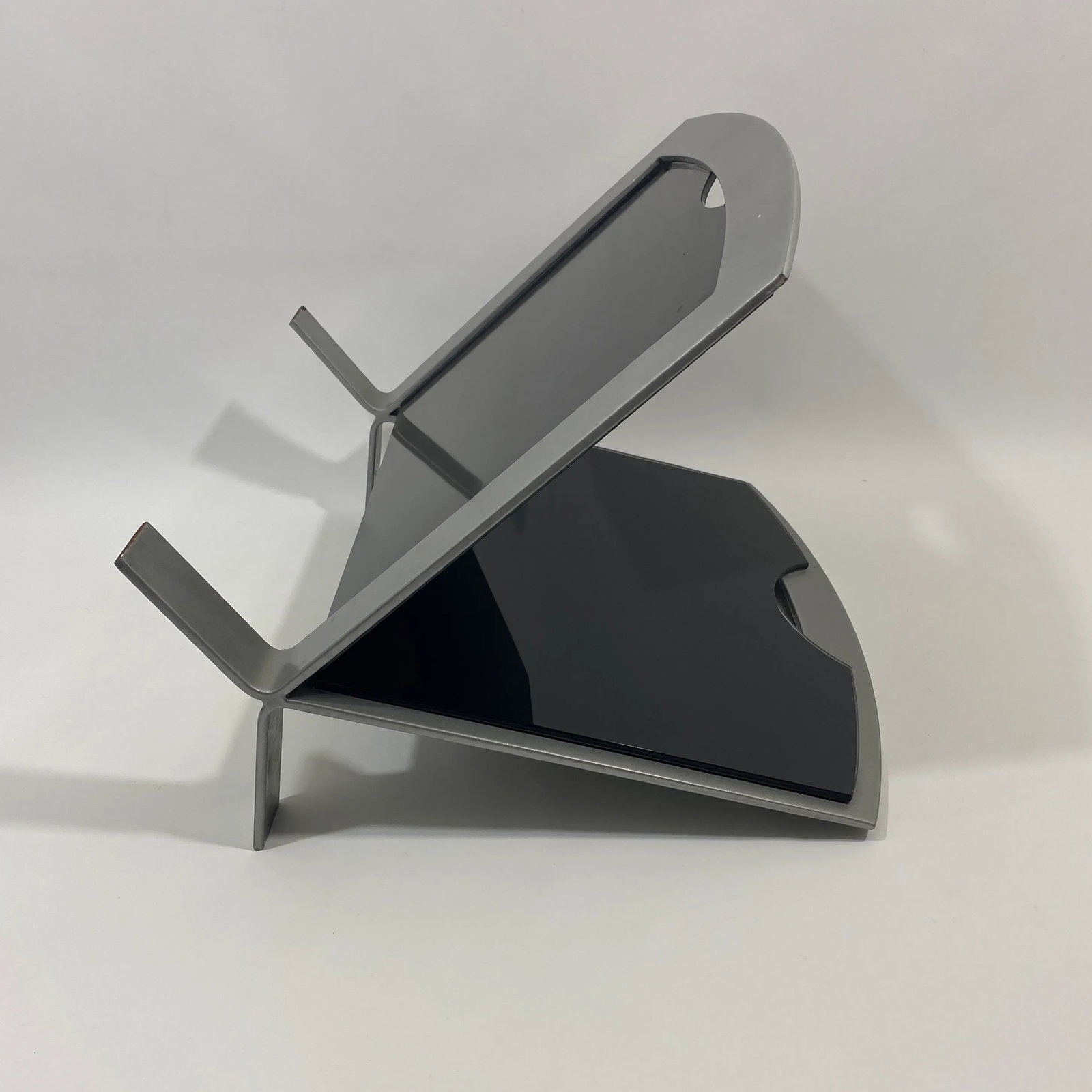 90s Metal and Black Glass Magazine Rack - 10
