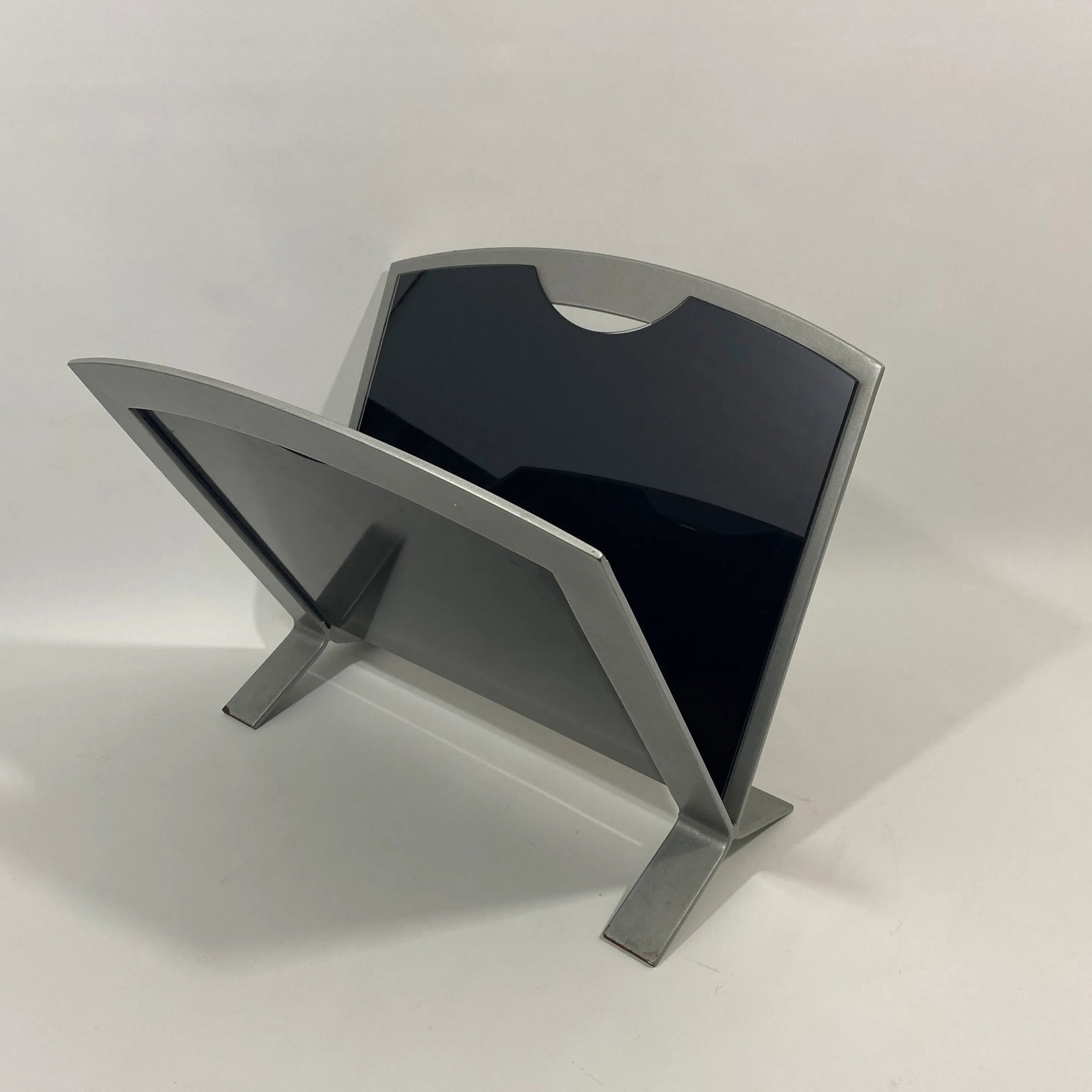 90s Metal and Black Glass Magazine Rack - 3