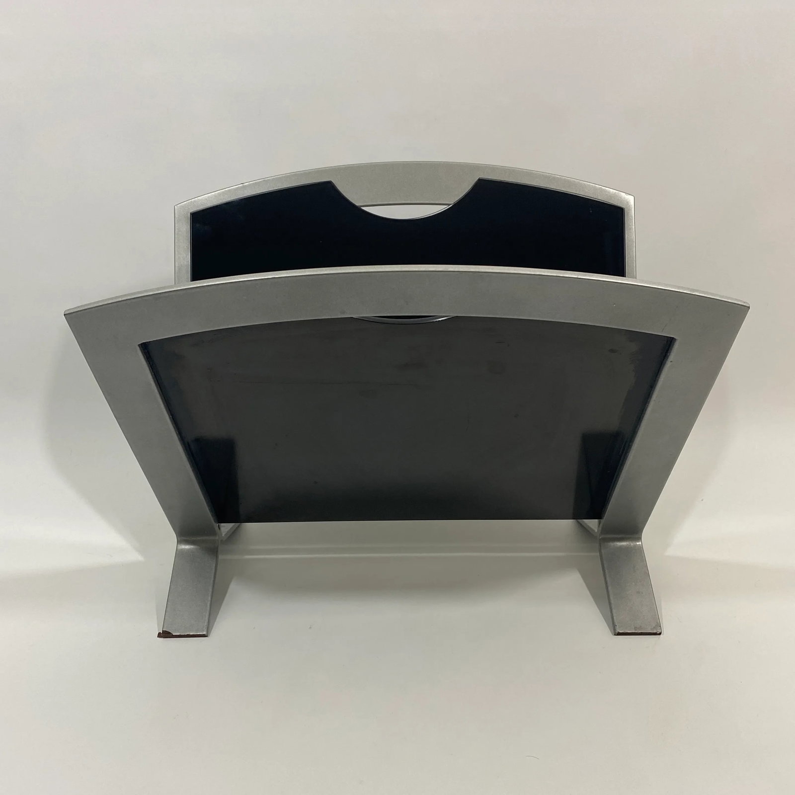 90s Metal and Black Glass Magazine Rack - 4