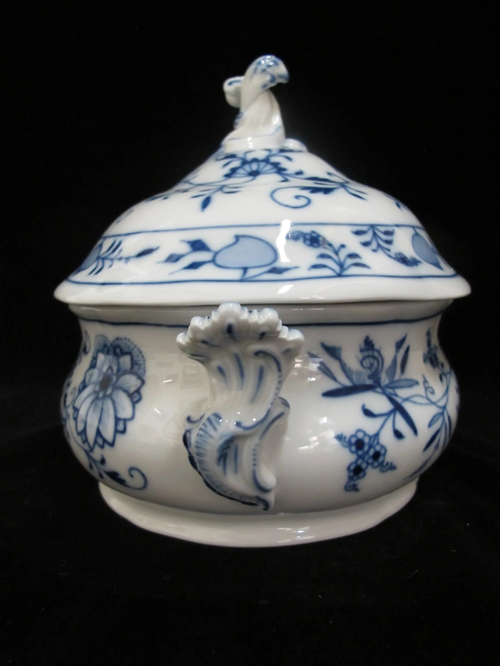 Antique Meissen Blue Onion 11" Porcelain Oval Soup Tureen Serving Dish With Lid - 12