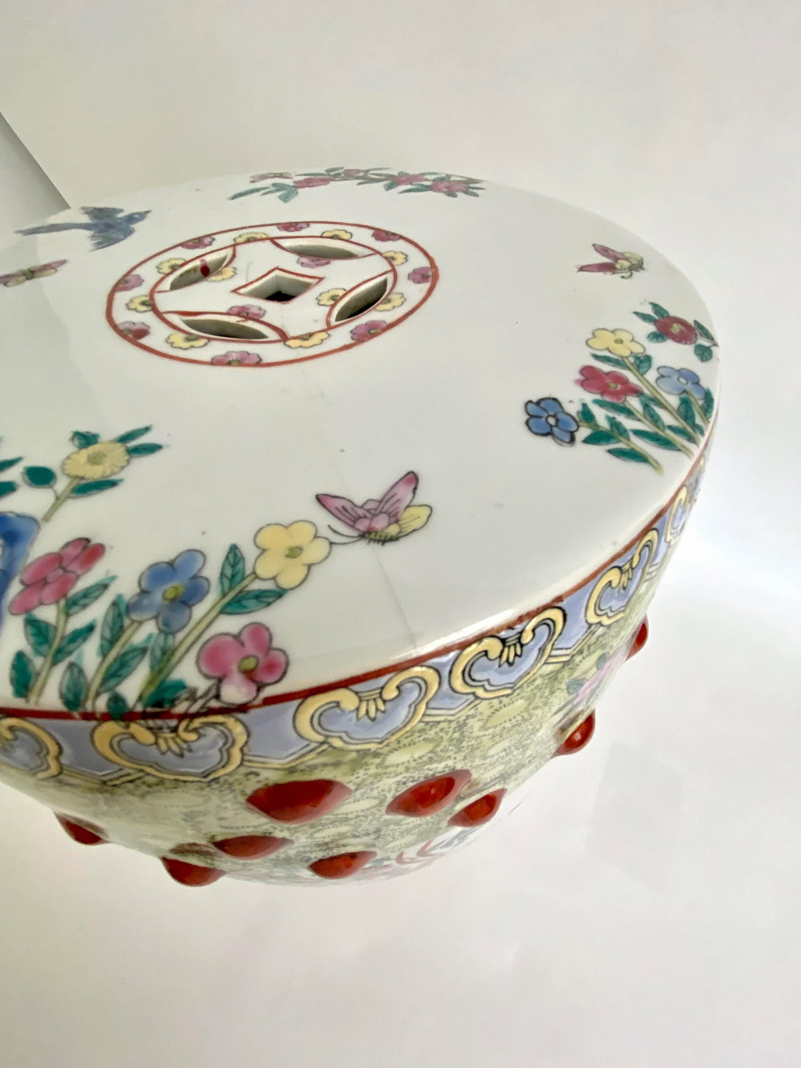 Chinese Famille Rose Garden Seat Circa 1900 - A Pair - 11