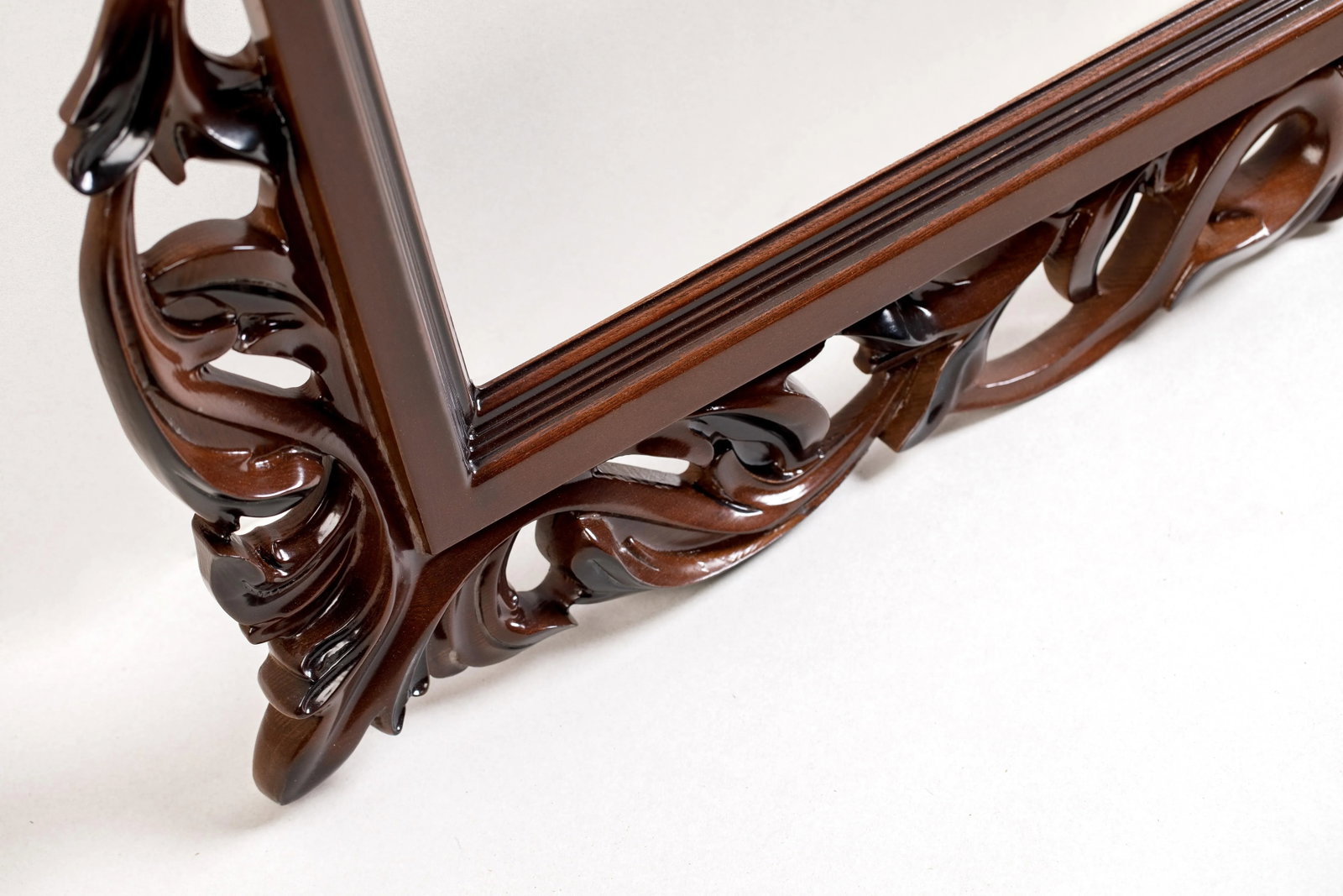 Cherry Traditional Beveled Accent Mirror - 7