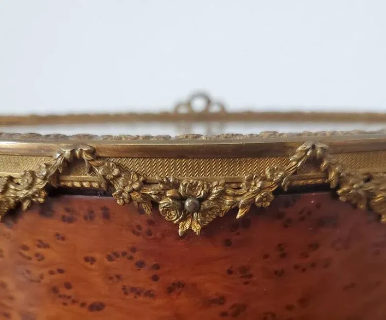 19th Century French Belle Epoch Revolving Door Demilune Decorative Box - 10
