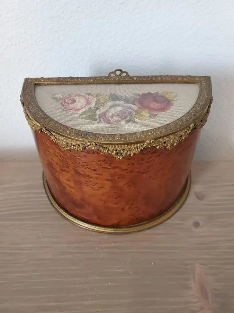 19th Century French Belle Epoch Revolving Door Demilune Decorative Box - 11