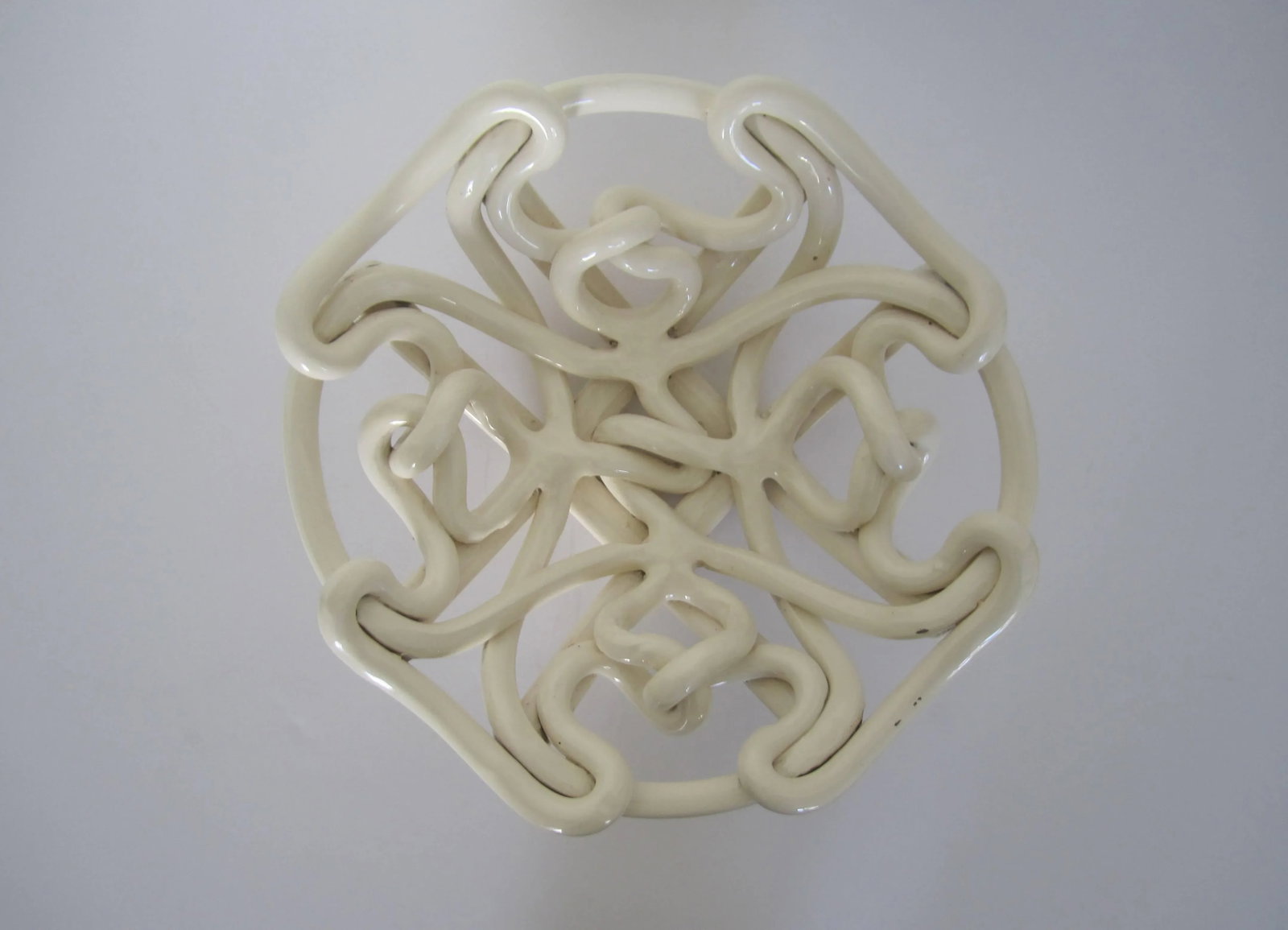 White Woven Wicker Pottery Ceramic Centerpiece Bowl - 2