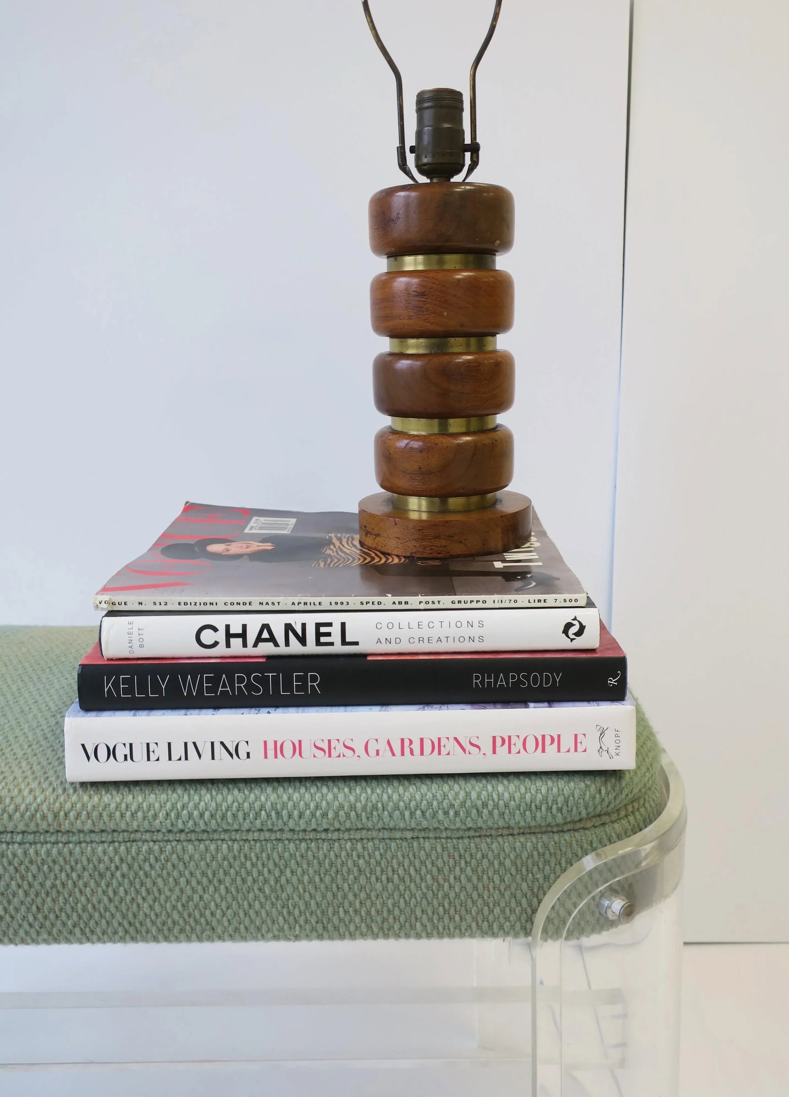 Midcentury Modern Walnut Wood and Brass Table or Desk Lamp - 5