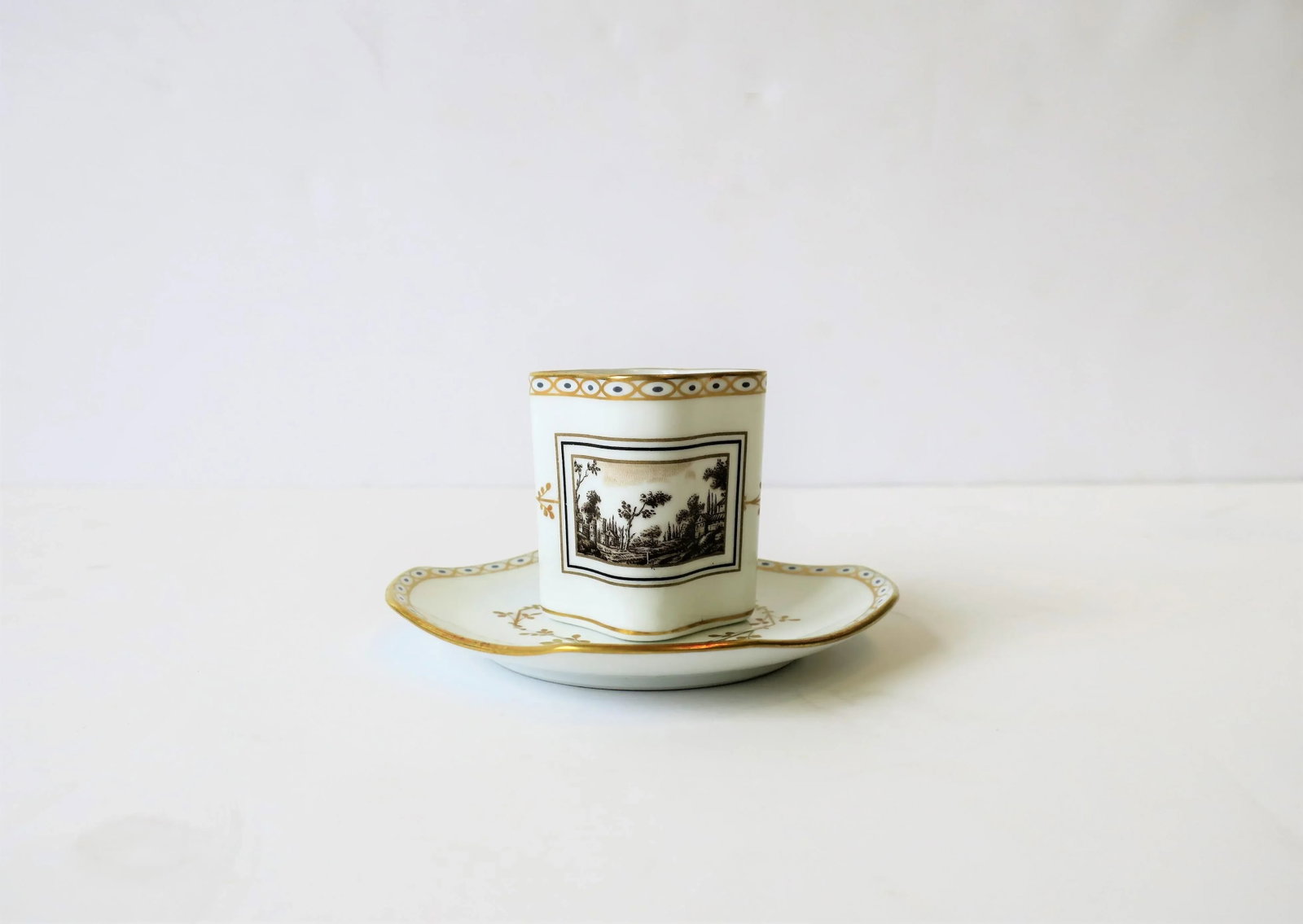 Richard Ginori Designer Italian White & Gold Espresso Coffee or Tea Cup Saucer - 2 Pieces - 2