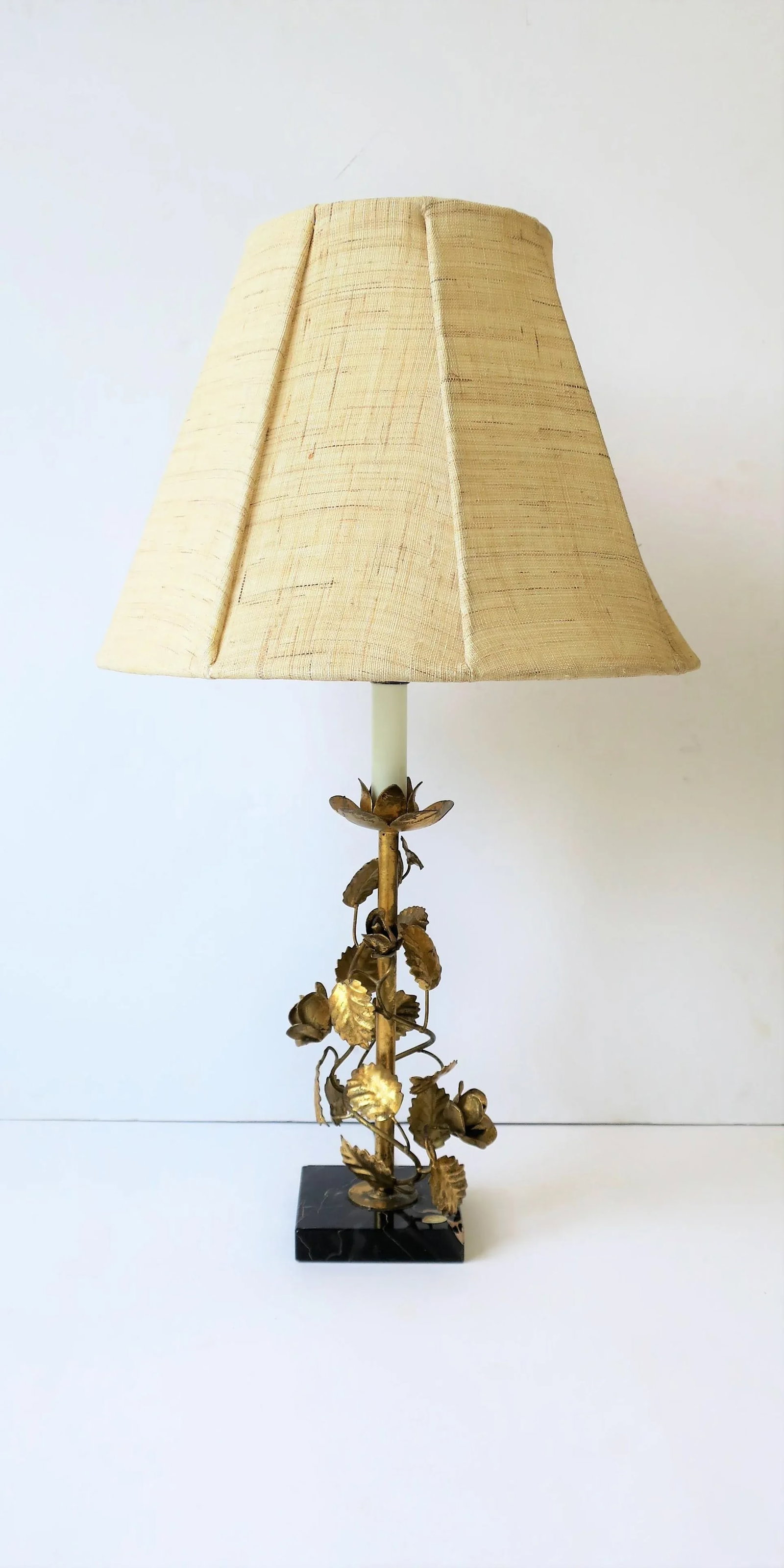 Italian Gold Gilt Tole and Black Marble Table Lamp - 3