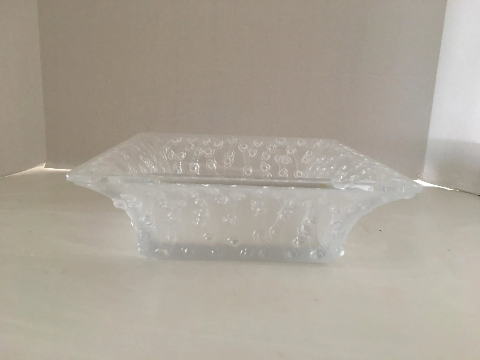 1990s French Lalique Roses Square Bowl - 5