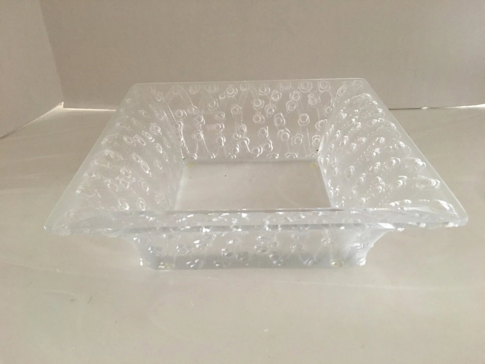 1990s French Lalique Roses Square Bowl - 7