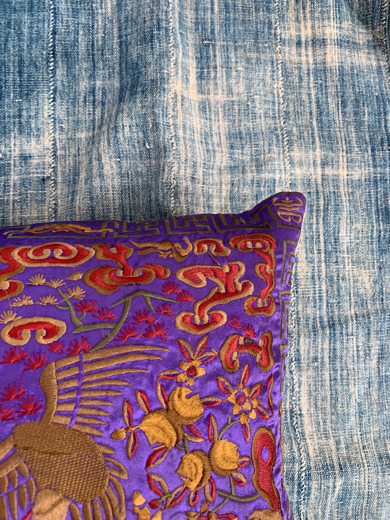 Hollywood Regency Purple & Gold Asian Chinoiserie Silk Crane Lumbar Boudoir Pillow - 8