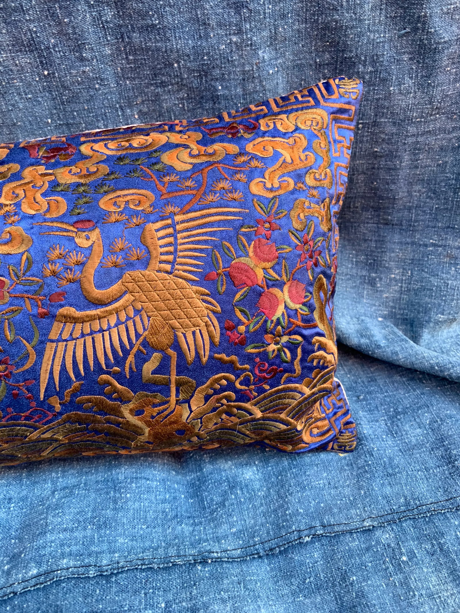 Hollywood Regency Blue & Gold Asian Chinoiserie Silk Crane Pillow - 4
