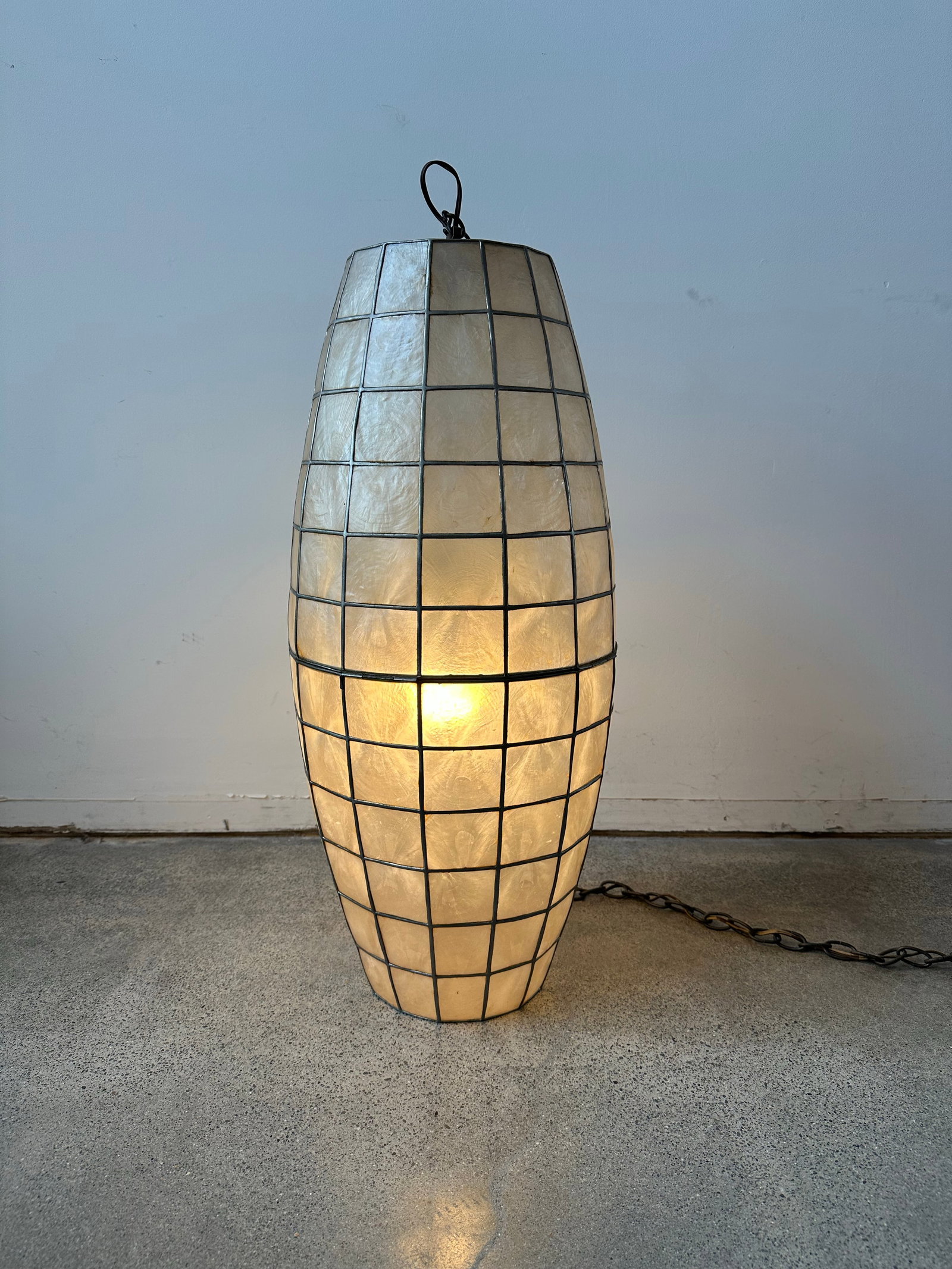 1970s Mid Century Capiz Shell Bullet Pendant Swag Lamp - 4