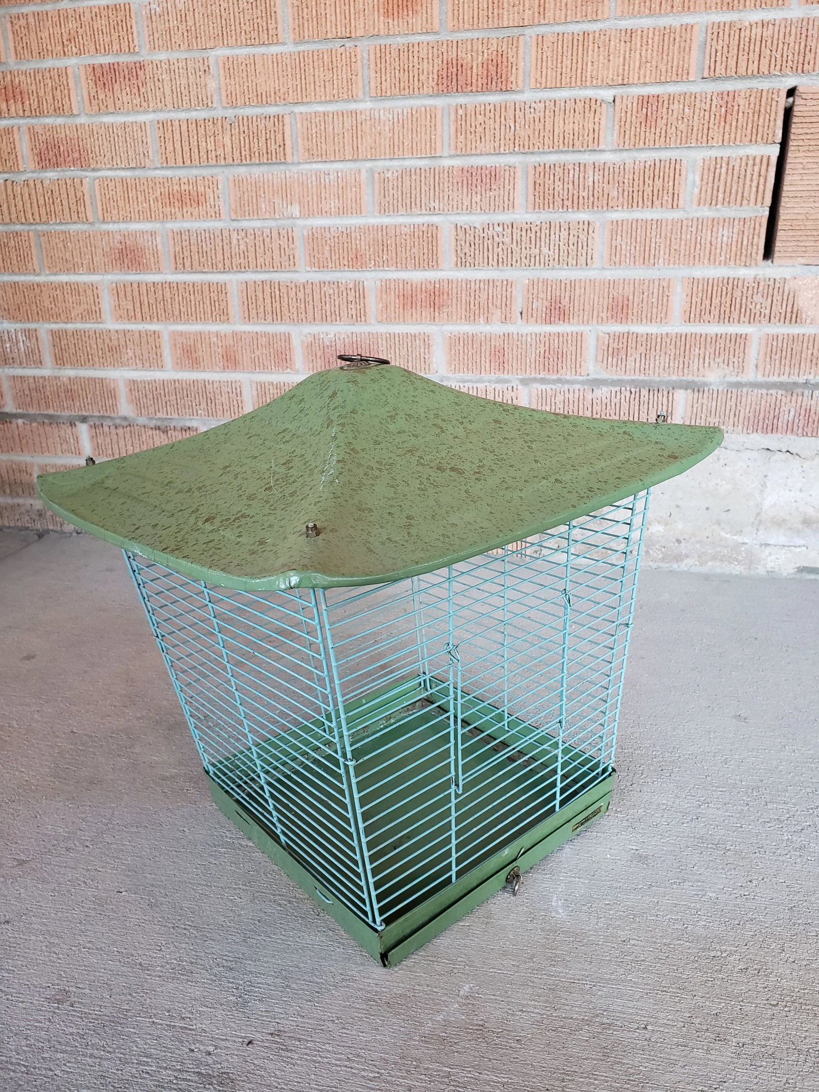 Mid 20th Century Reliance Green Asian Style Birdcage - 2