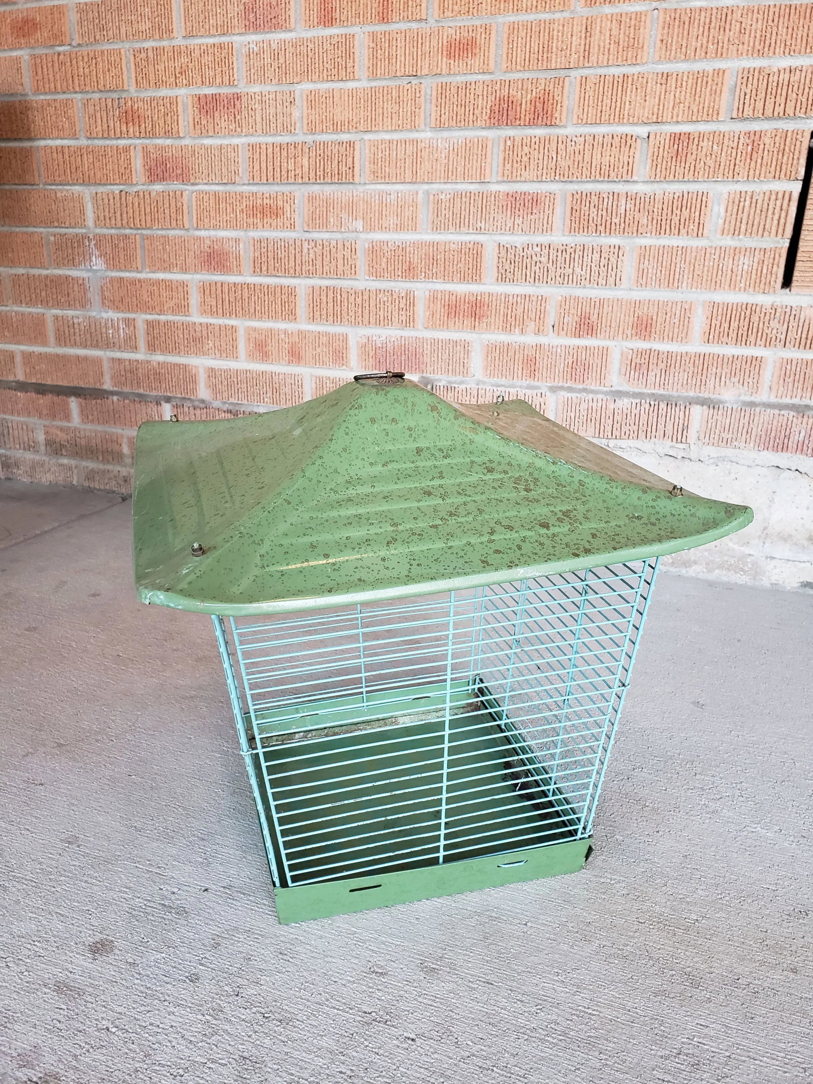 Mid 20th Century Reliance Green Asian Style Birdcage - 4