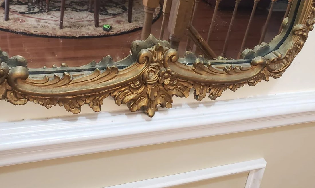 1940s Giltwood Heirloom Mirror - 4
