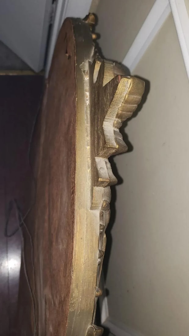1940s Giltwood Heirloom Mirror - 5