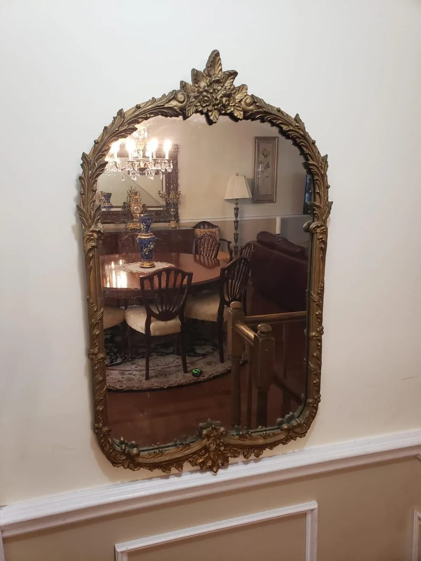 1940s Giltwood Heirloom Mirror - 9