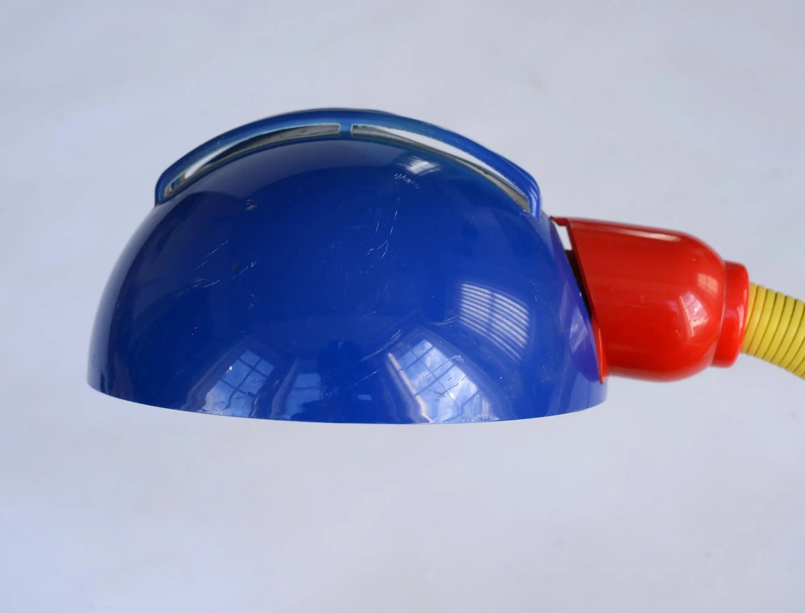 Vintage 1980s Postmodern Memphis Style Tricolor Plastic Desk Lamp - 11
