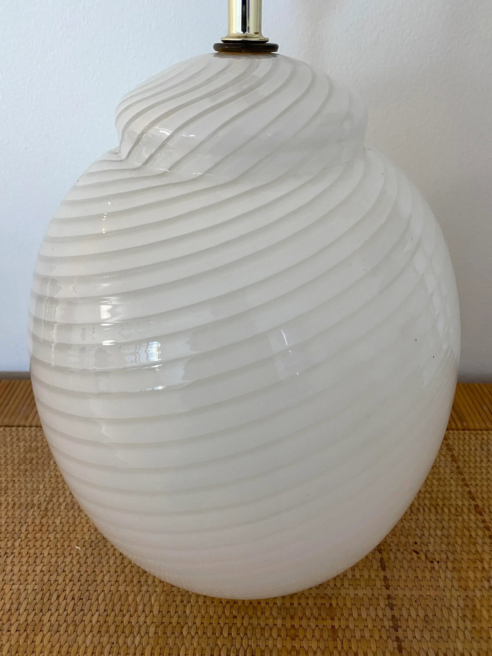 Vintage 1960s Vetri Italian Murano Swirl Table Lamp - 3