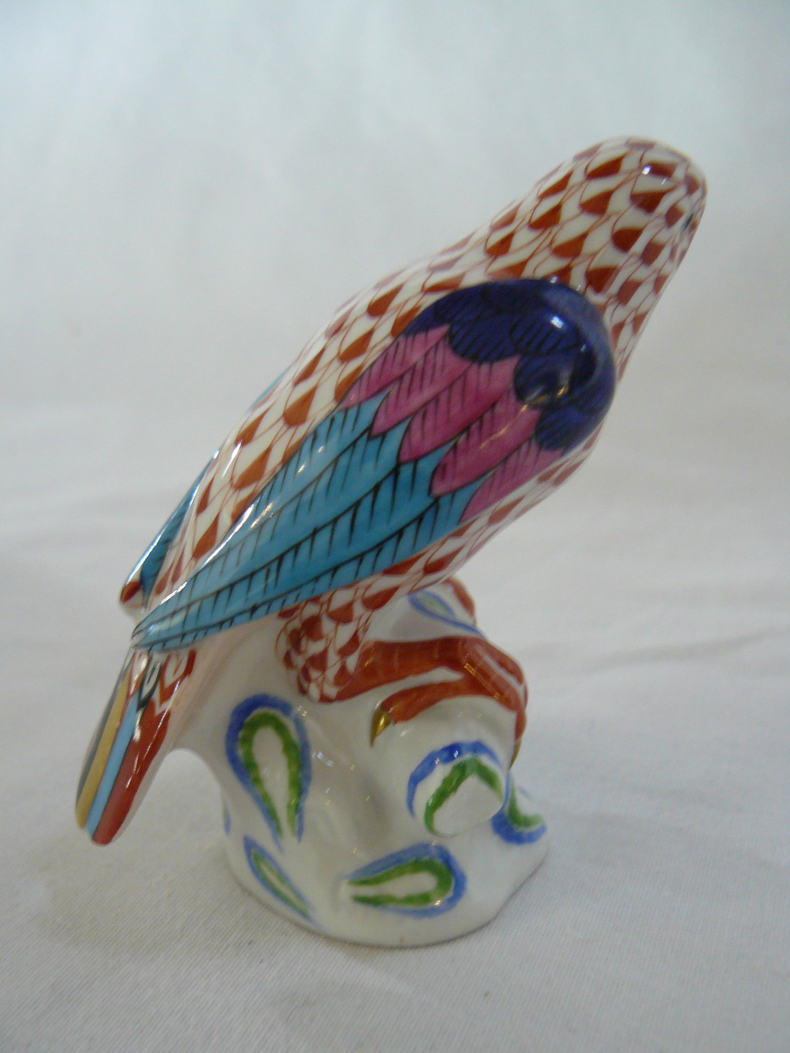 Herend Red Fishnet Parrot, No Longer Manufactured - 6