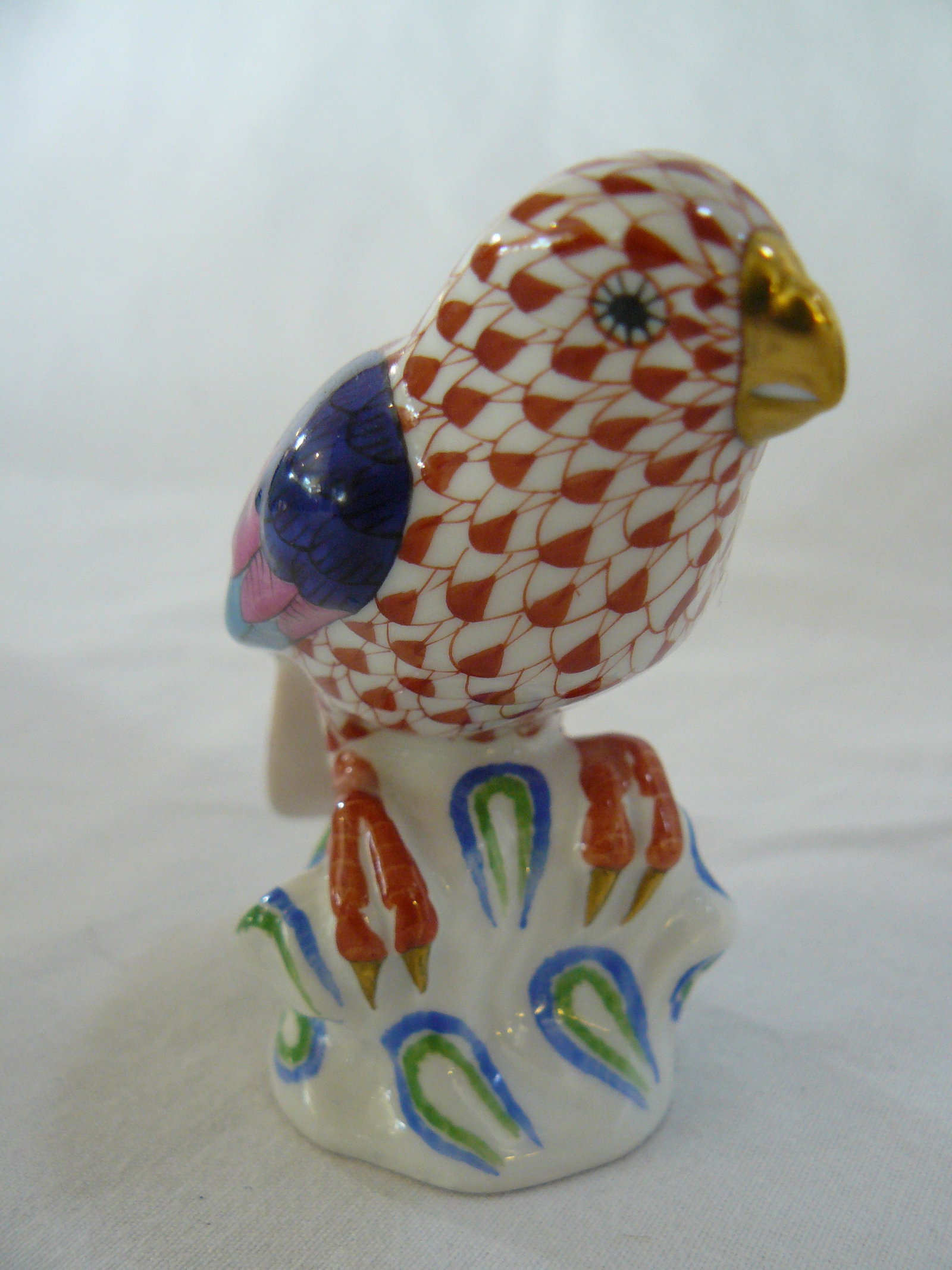 Herend Red Fishnet Parrot, No Longer Manufactured - 7