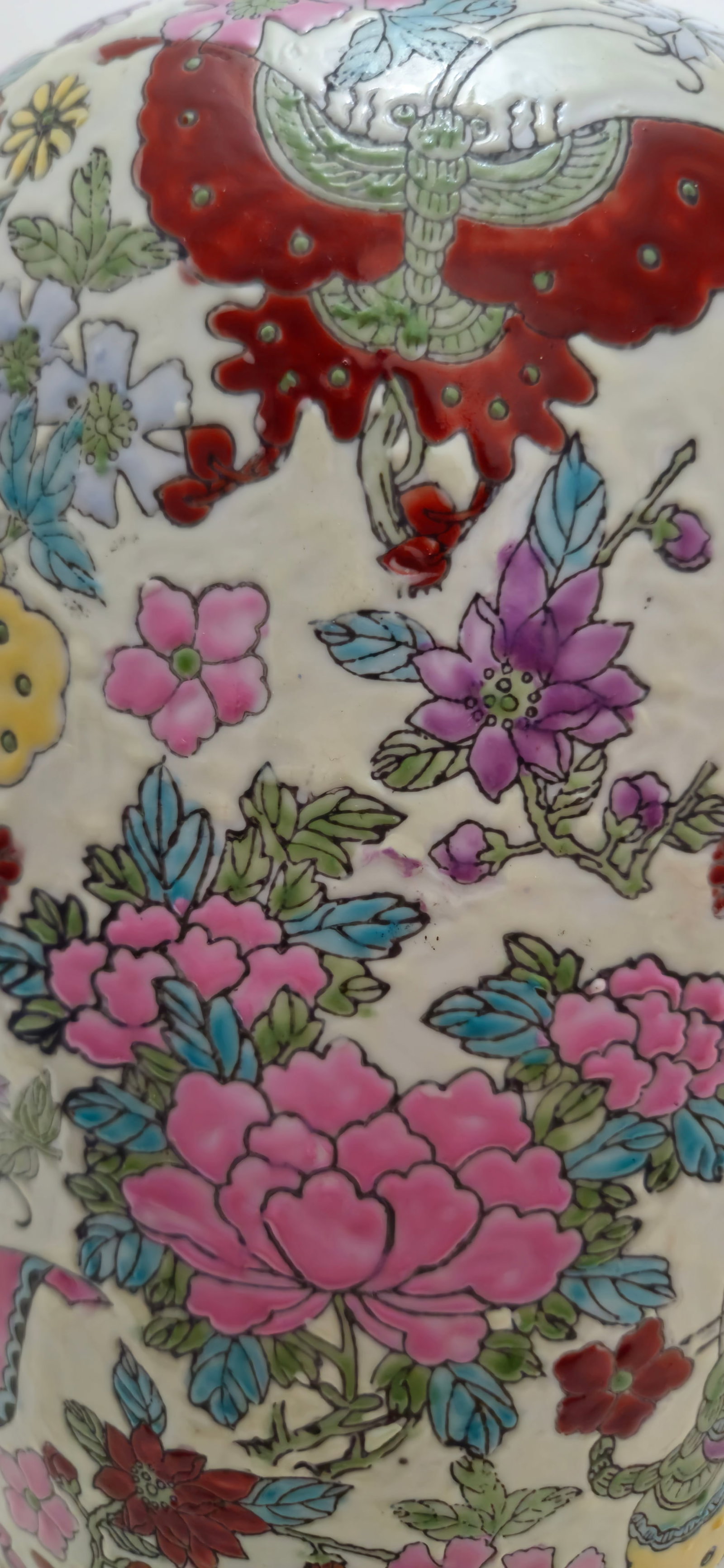 Mid Century Chinese Mille Fleurs Porcelain Vase - 13