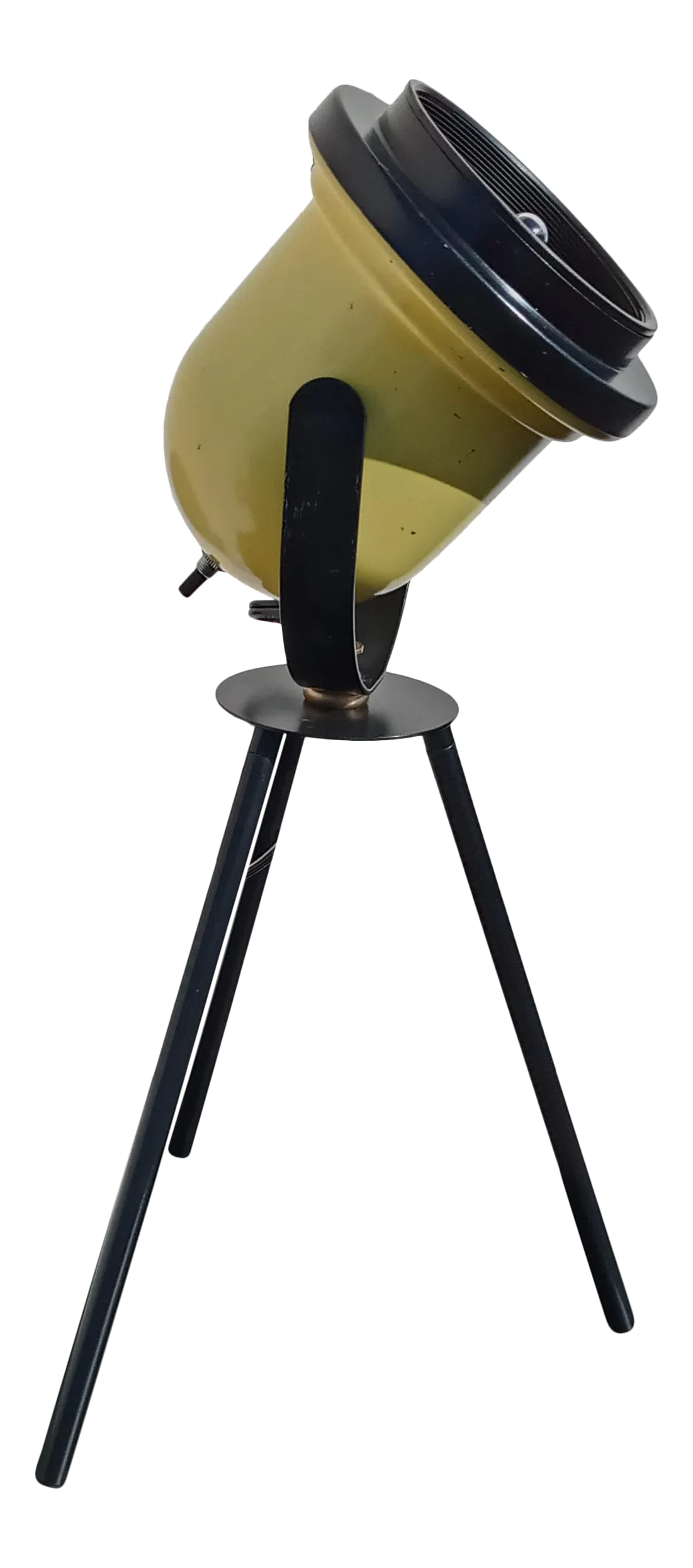 1970s Yellow Tripod Desk or Table Lamp: This is a stable three legged lamp which rotates and pivots and is multi-diercetional its had a yellow head (socket and light housing) and black base and legs made of steel Condition: Alterations: