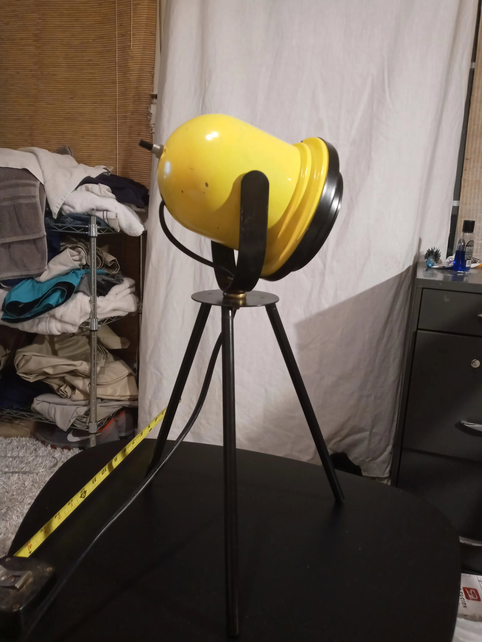1970s Yellow Tripod Desk or Table Lamp - 5