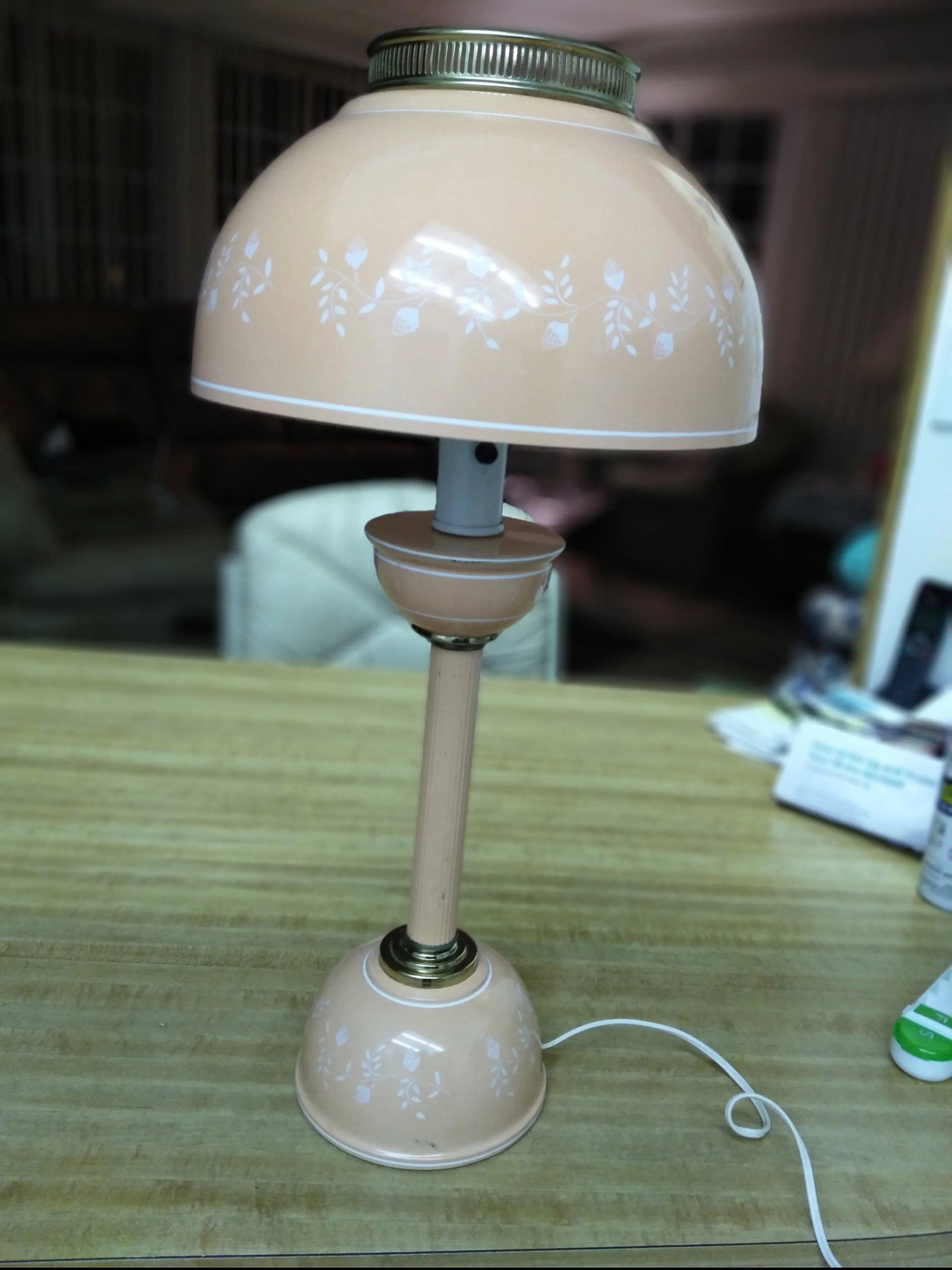 1950s Metal and Brass Toleware Table Lamp - 2