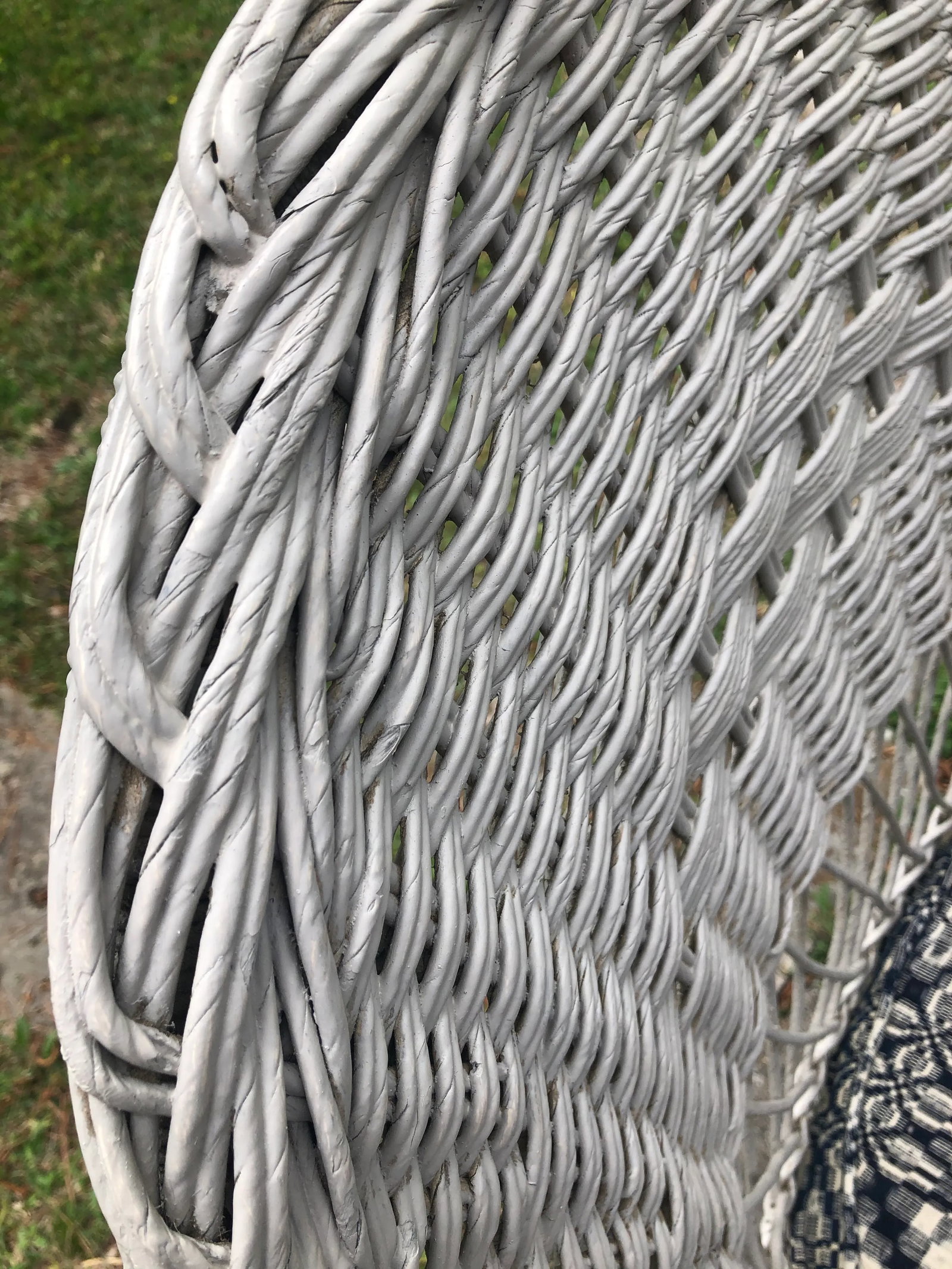 Vintage White Wicker Chair With Vintage Coverlet Cushion - 6