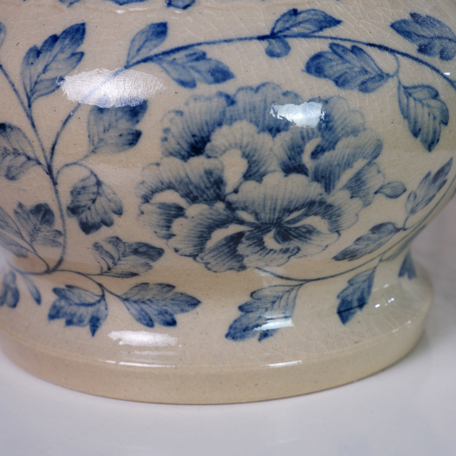 Hand-Painted Blue & Ivory Floral Baluster Vase by Pottery 12, Hanoi Studio Art Ceramic - 4
