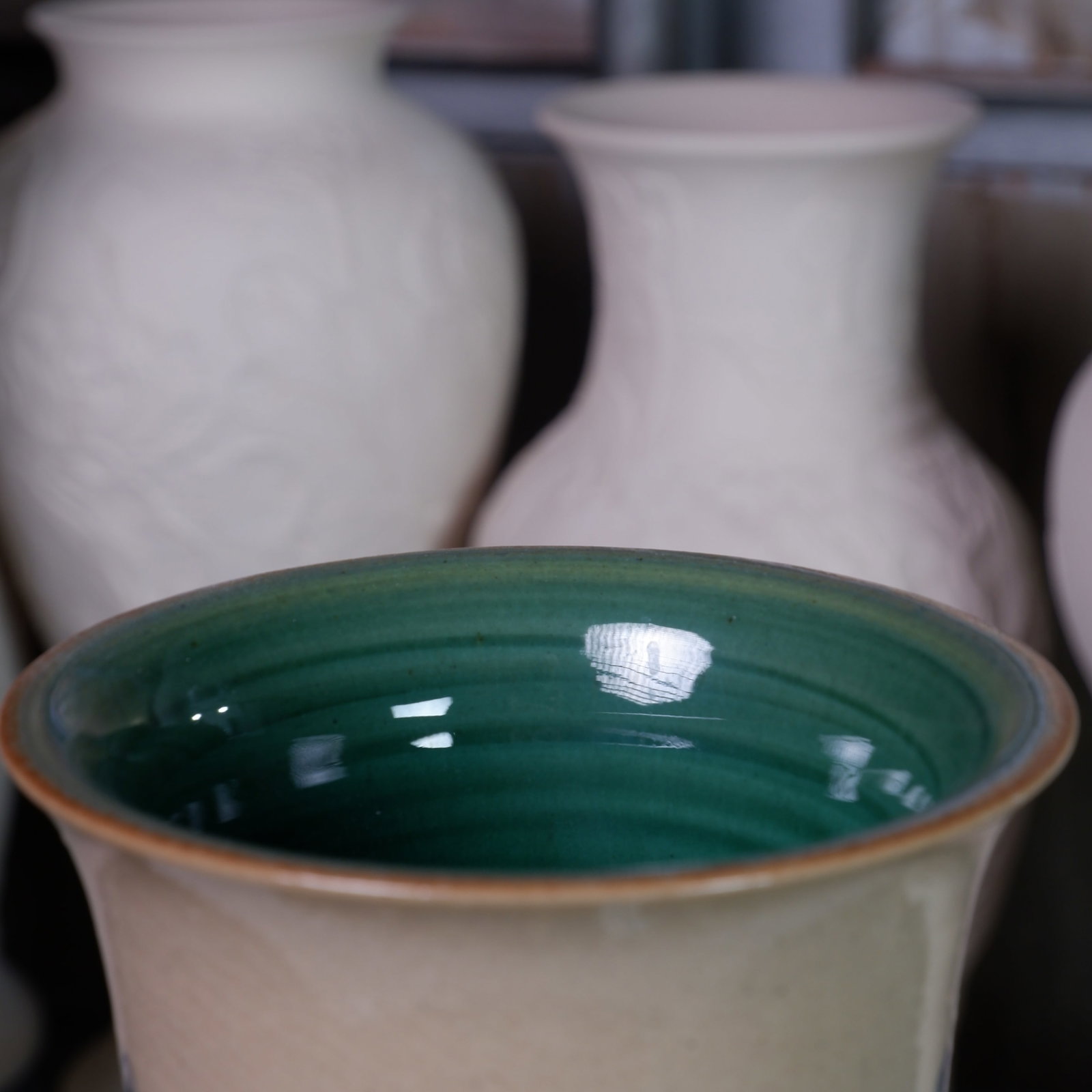 Hand-Painted Blue & Ivory Floral Baluster Vase by Pottery 12, Hanoi Studio Art Ceramic - 5