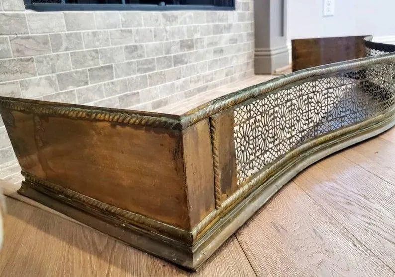 Large 18th/19th Century English Brass Fireplace Fender - 7