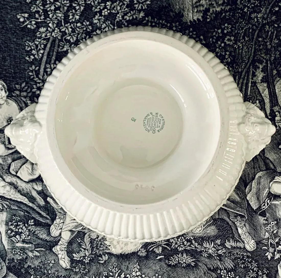 Wedgwood Queen's Ware Pedestal Bowl With Ram's Head Handles - 10