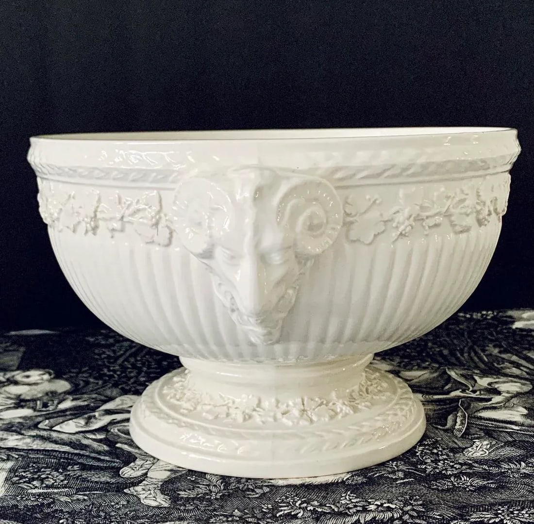 Wedgwood Queen's Ware Pedestal Bowl With Ram's Head Handles - 2