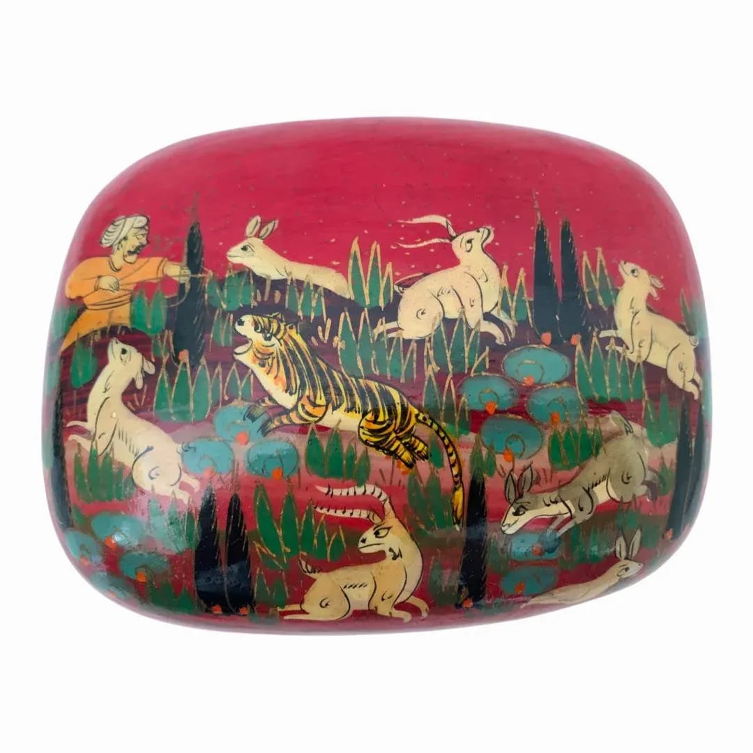 Vintage Hunter Tiger Kashmir Trinket Domed Box India Paper Mache Lacquer - 6