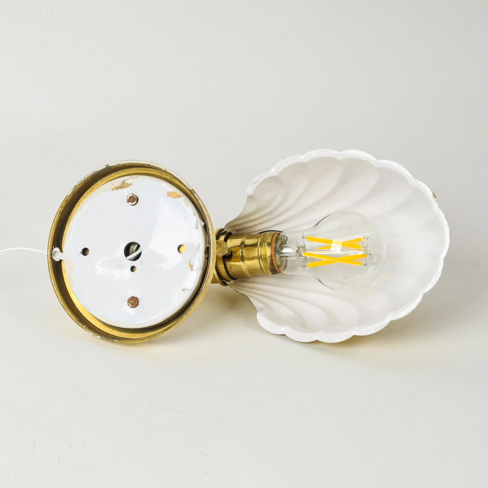 Vintage Brass Shell Wall Sconce - 7