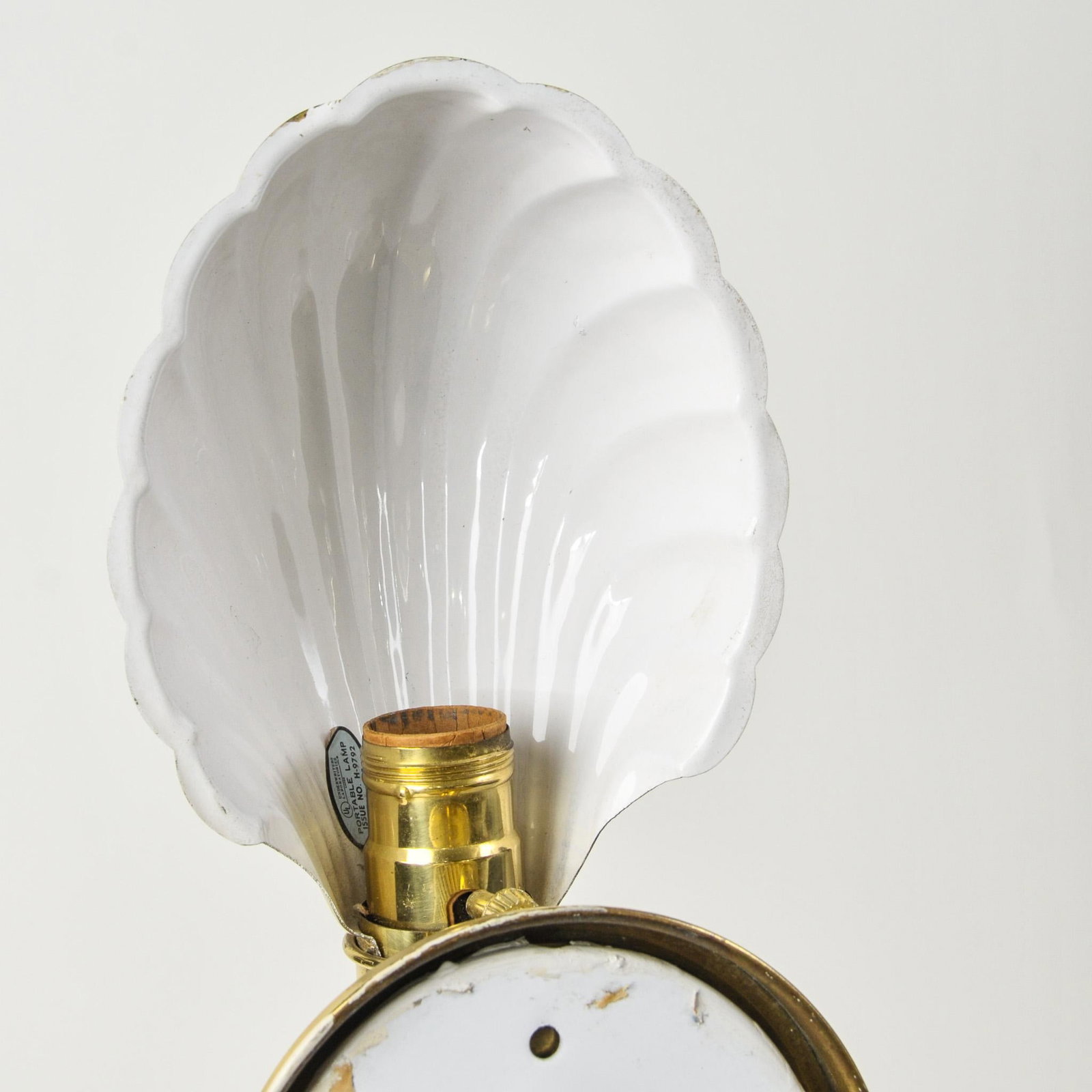 Vintage Brass Shell Wall Sconce - 9