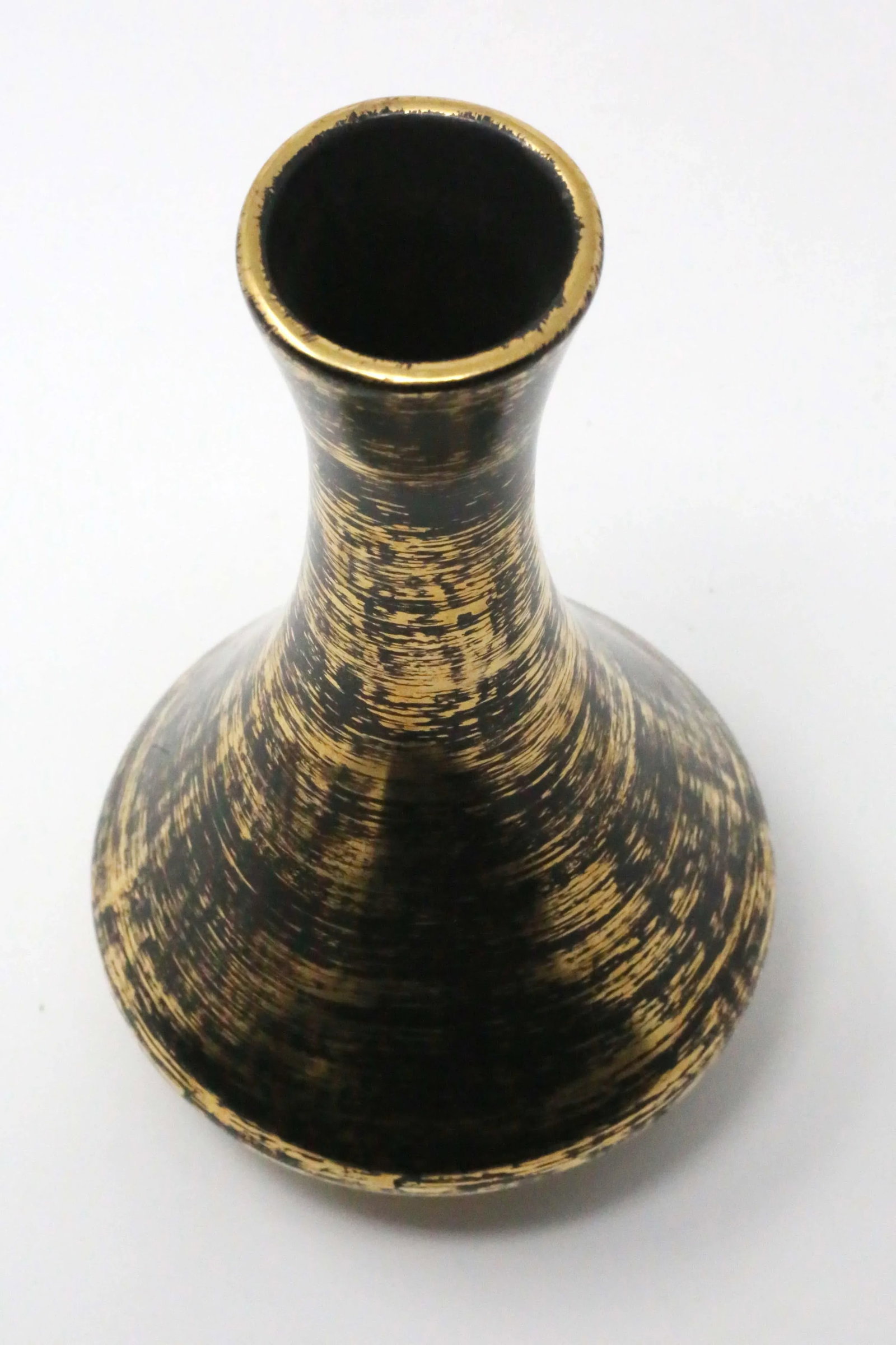Vintage Stangl Pottery "Black Gold" Hand-Painted Vase - 6