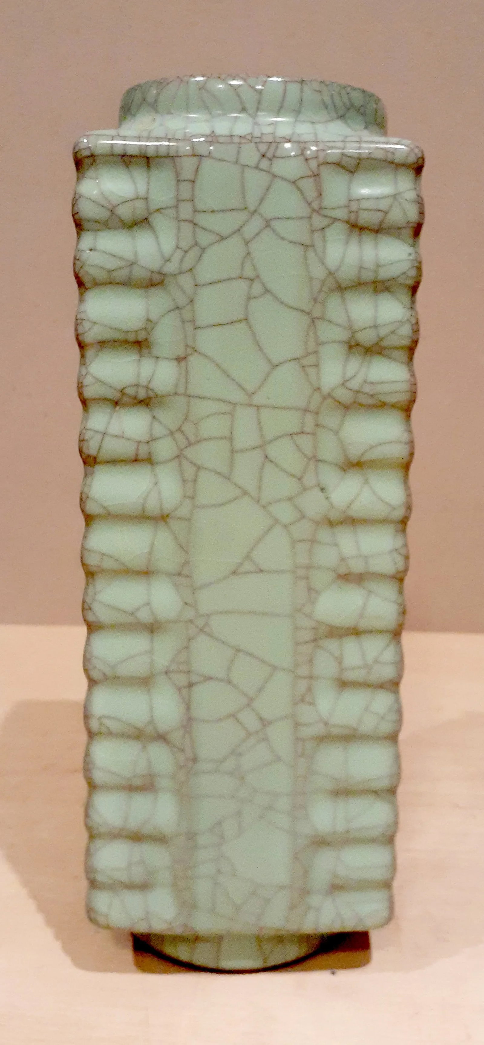 Early 20th Century Chinese Porcelain Guan Yao Cong Vase - 9