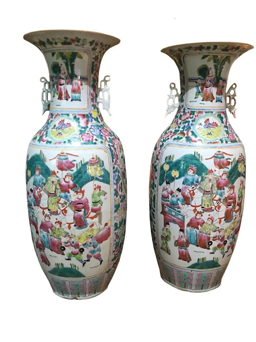 1940s Chinese Famille Rose Porcelain Vases- a Pair - 8