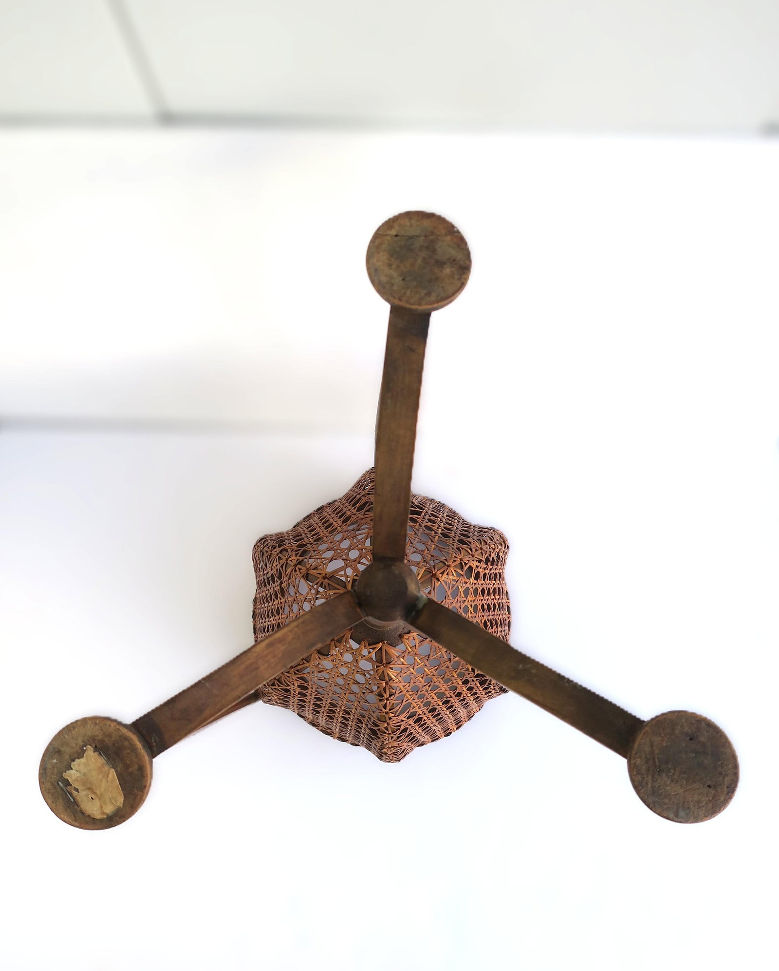 Wicker Cane Plant Stand, Circa Mid-20th Century - 13